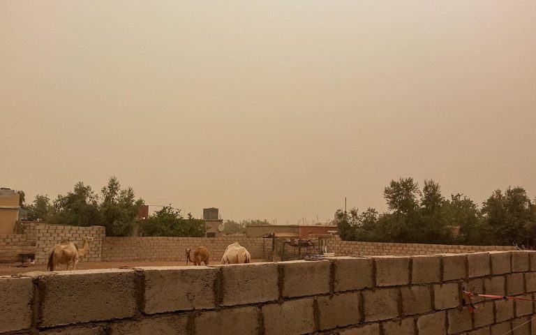 Big Middle East dust storm hitting Wadi Rum Village in 2015