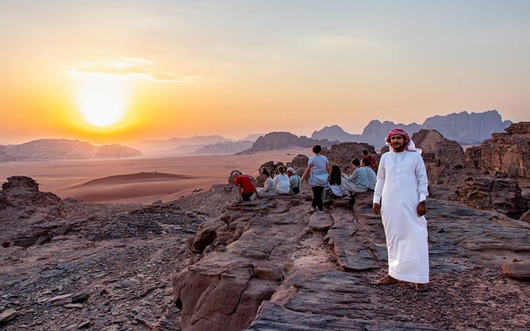 plan your trip to wadi rum to see sunset with a bedouin guide